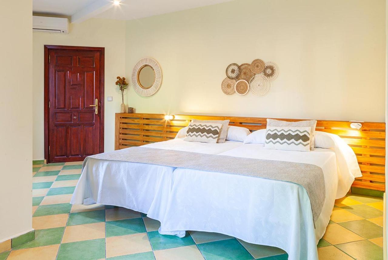 Leon Dormido Rooms & Apartments Polop Dış mekan fotoğraf