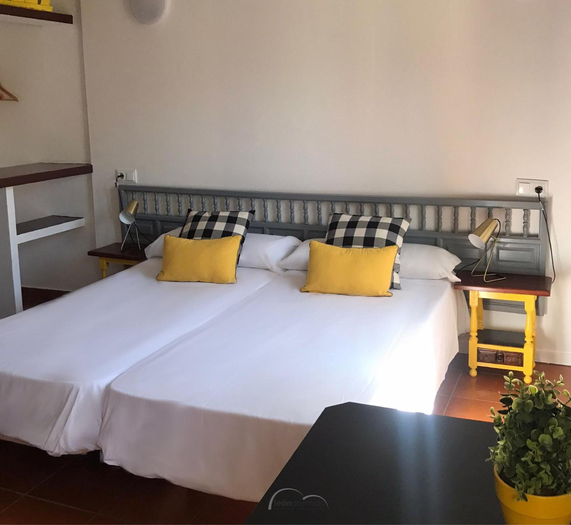 Leon Dormido Rooms & Apartments Polop Dış mekan fotoğraf